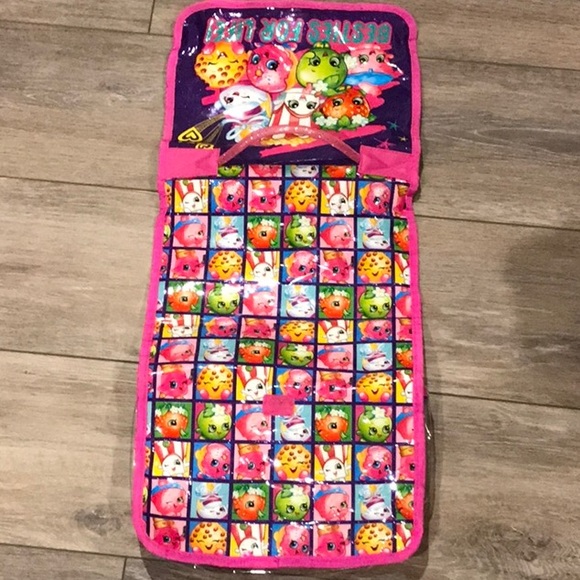 Shopkins Besties for Life Travel Storage Bag Hanging Bag - Picture 2 of 4